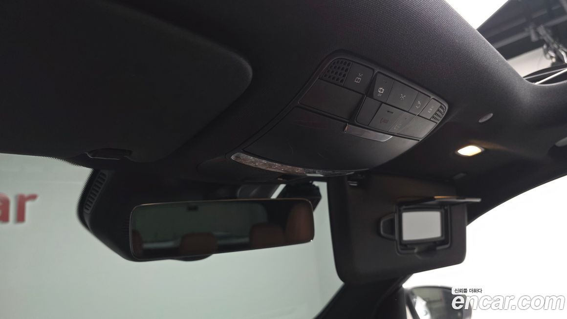 Mercedes-Benz GLC-Class 2022