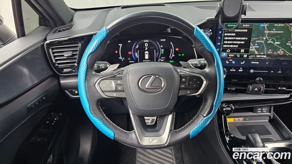 Lexus NX 2022