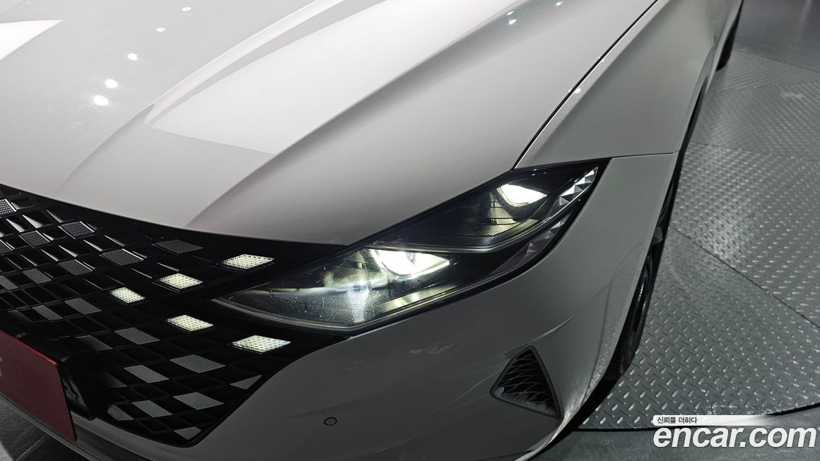 Hyundai Grandeur 2022