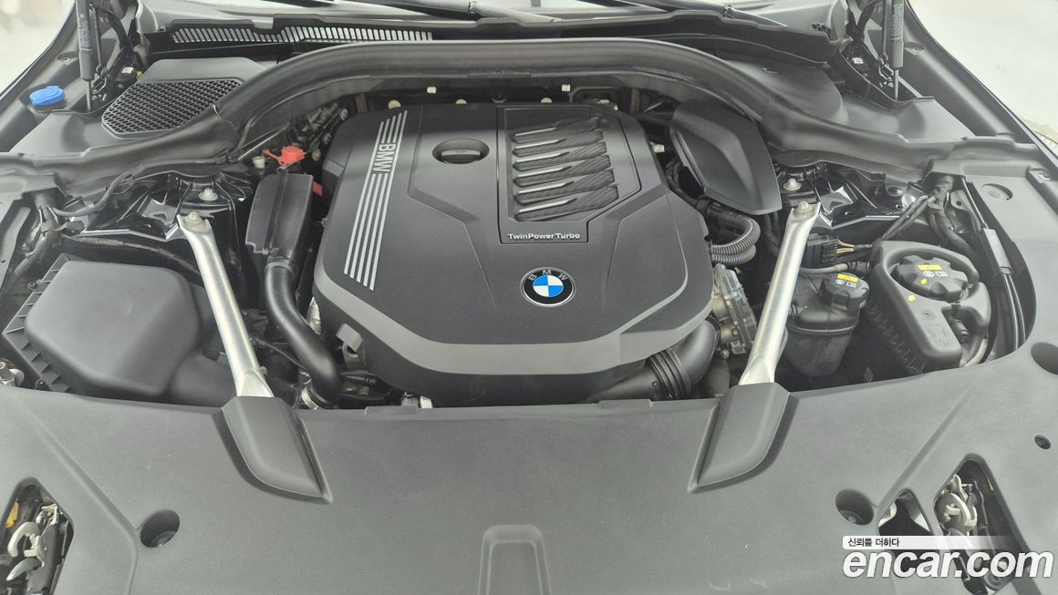 BMW Gran Turismo 2023