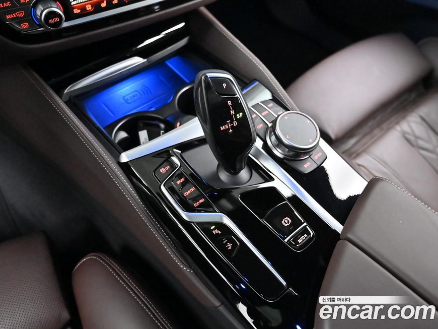 BMW Gran Turismo 2023