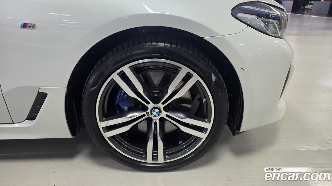 BMW Gran Turismo 2024