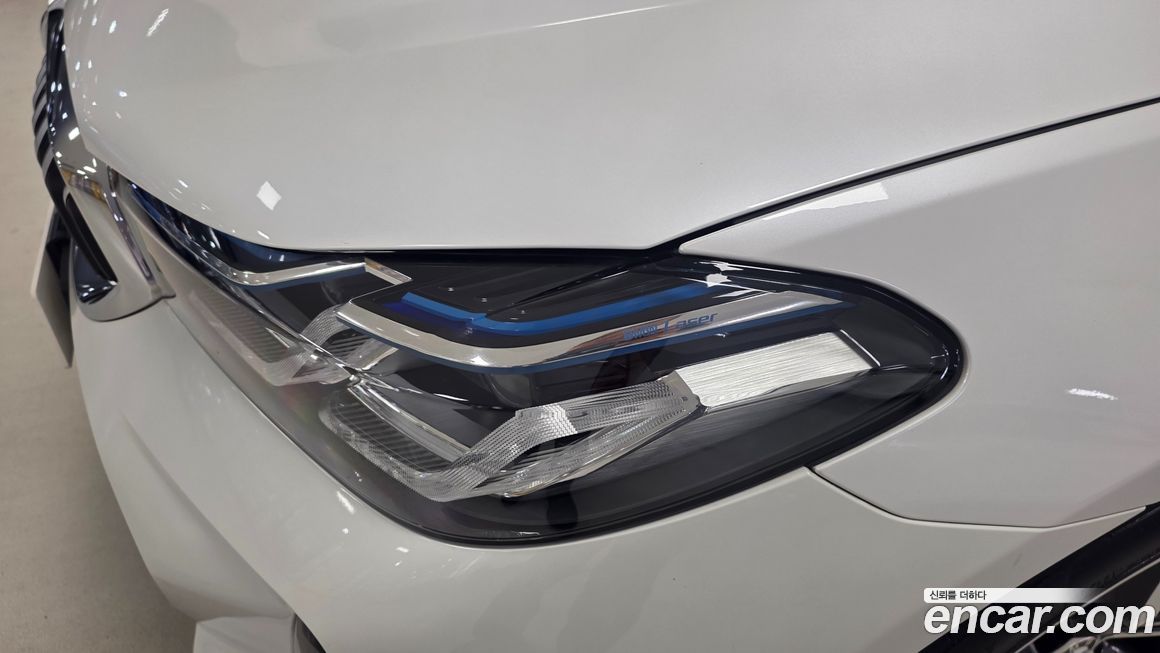 BMW Gran Turismo 2024