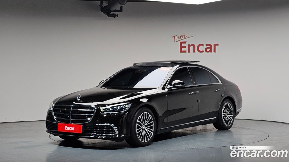 Mercedes-Benz S-Class 2021