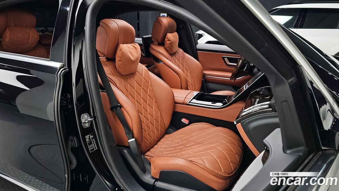 Mercedes-Benz S-Class 2021