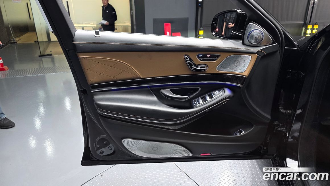 Mercedes-Benz S-Class 2019