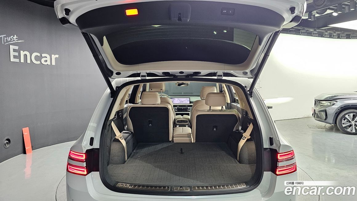Genesis GV80 2025