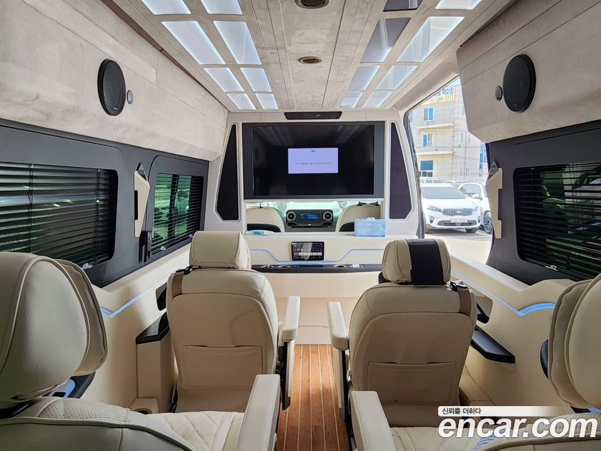 Mercedes-Benz Sprinter 2021