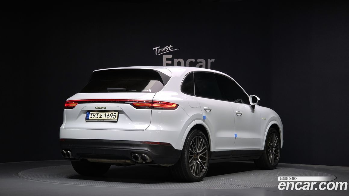 Porsche Cayenne 2020
