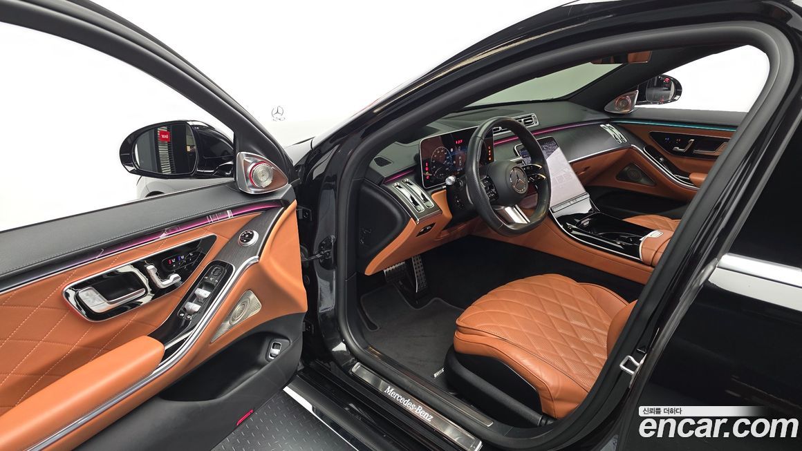 Mercedes-Benz S-Class 2023