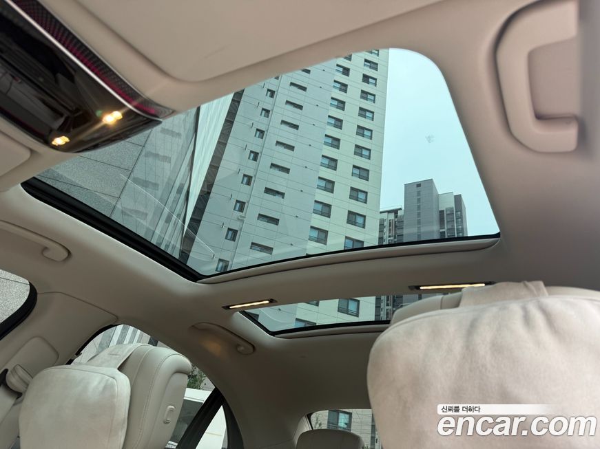 Mercedes-Benz S-Class 2022