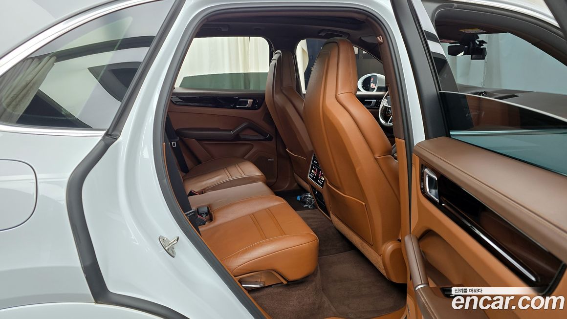 Porsche Cayenne 2020