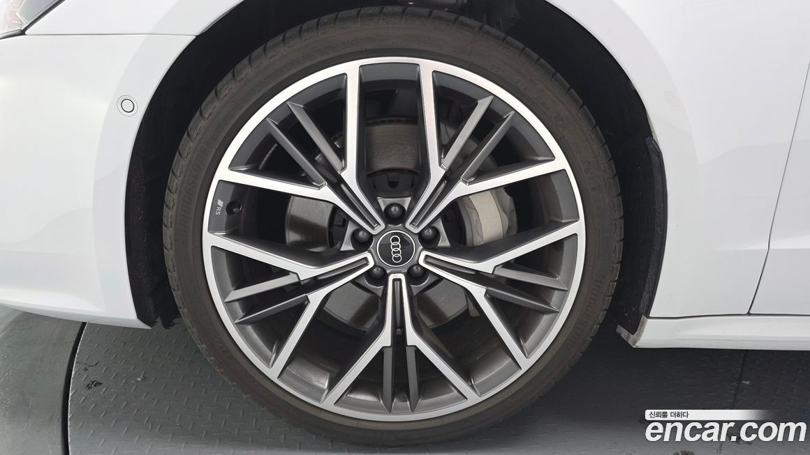 Audi A7 2025
