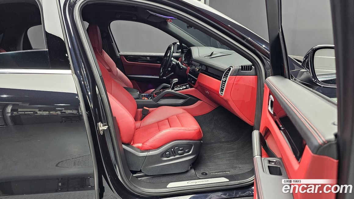 Porsche Cayenne 2022