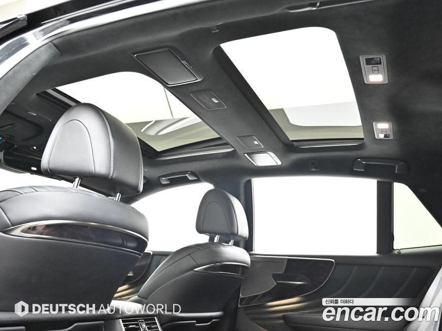 Lexus LS 2022