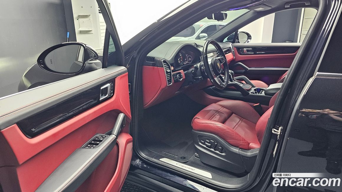 Porsche Cayenne 2022