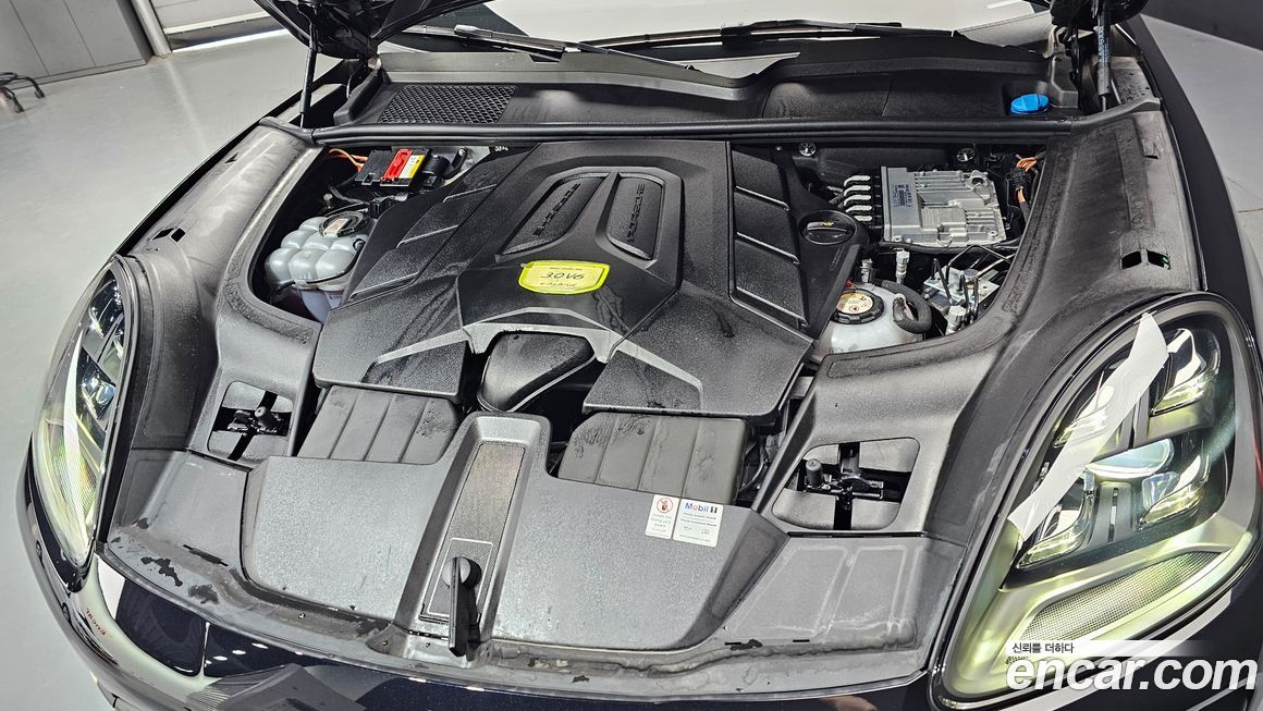 Porsche Cayenne 2022