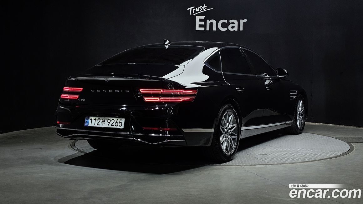 Genesis G80 2025