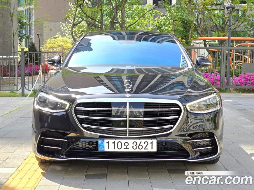 Mercedes-Benz S-Class 2022