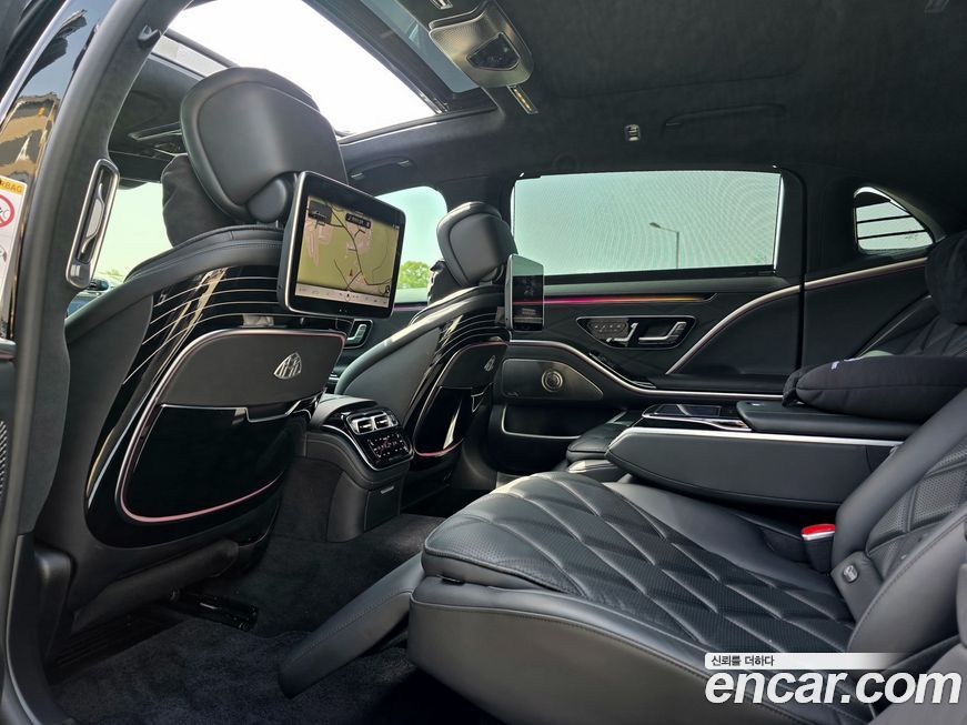 Mercedes-Benz S-Class 2022