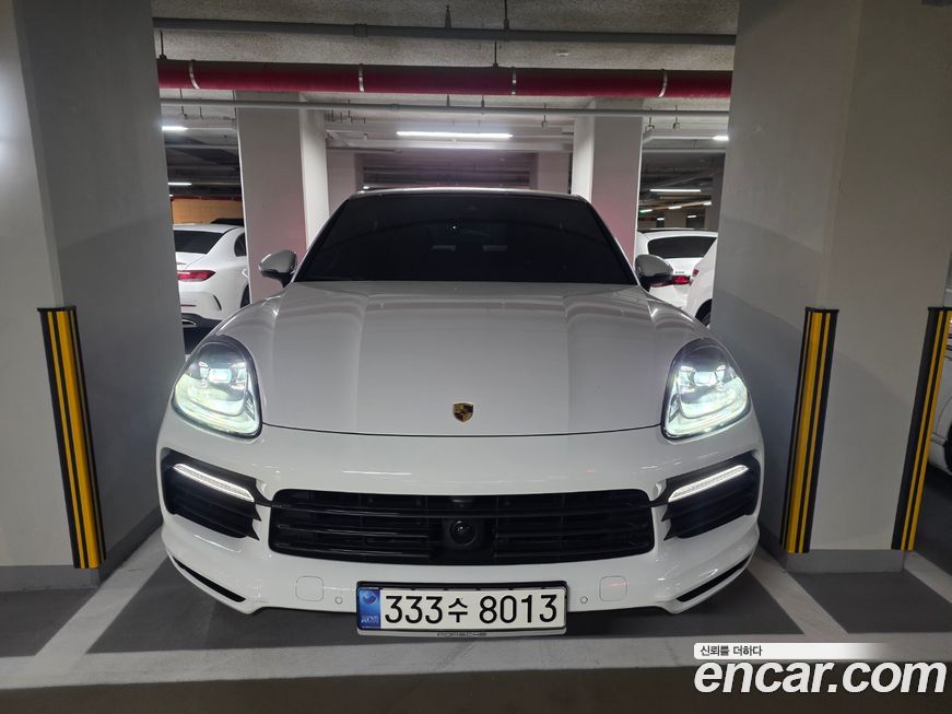 Porsche Cayenne 2022