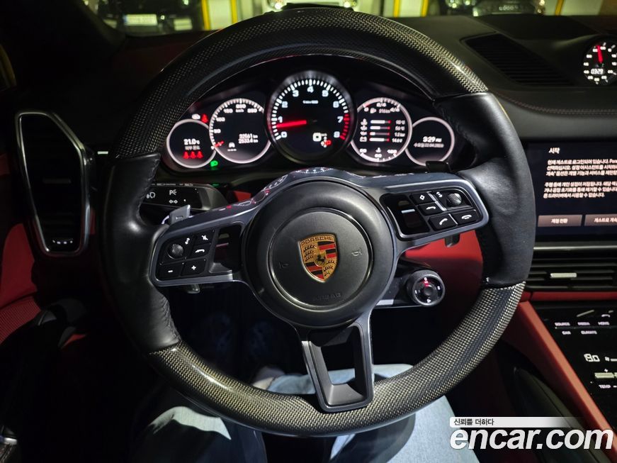 Porsche Cayenne 2022