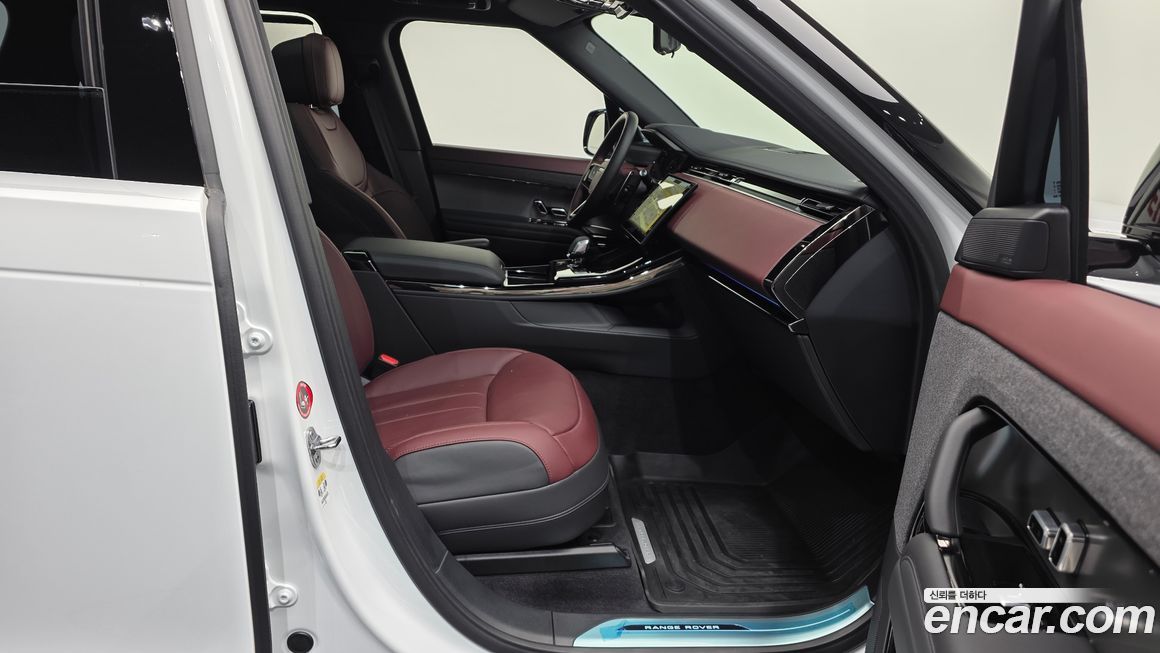 Land Rover Range Rover Sport 2025