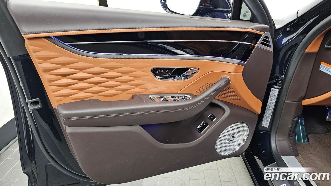 Bentley Flying Spur 2021