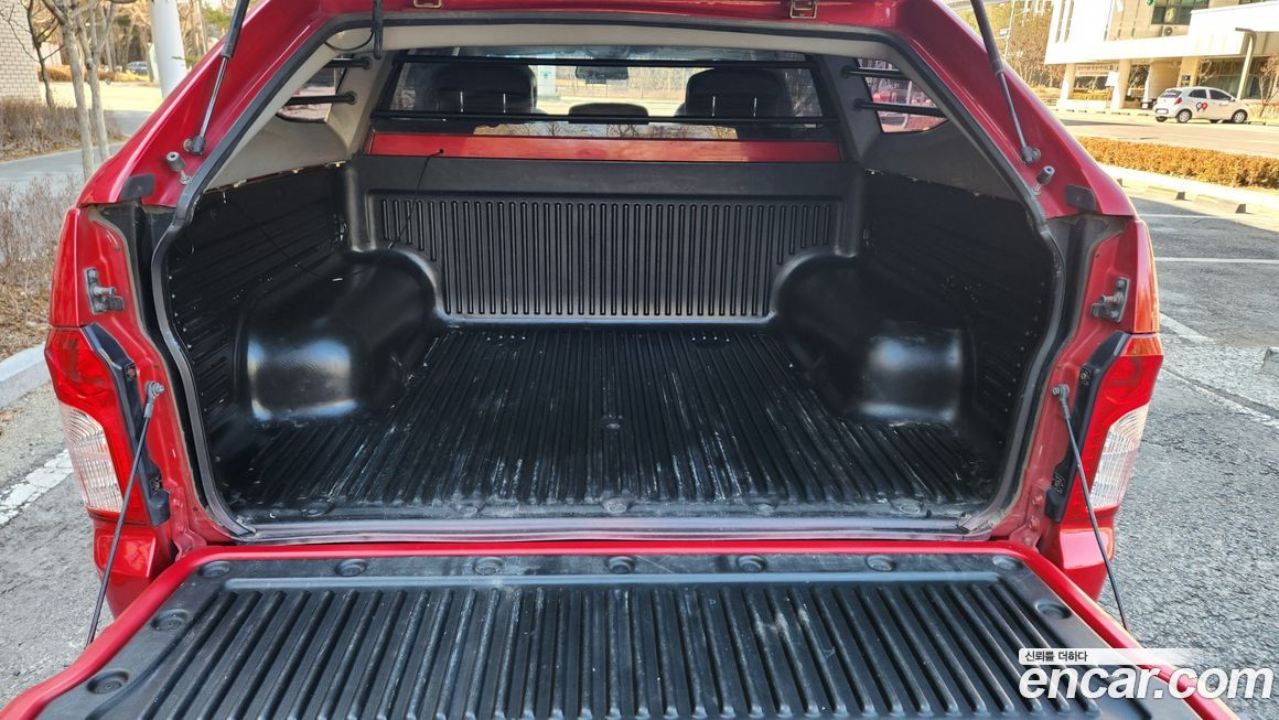 KG_Mobility_Ssangyong KORANDO 2013