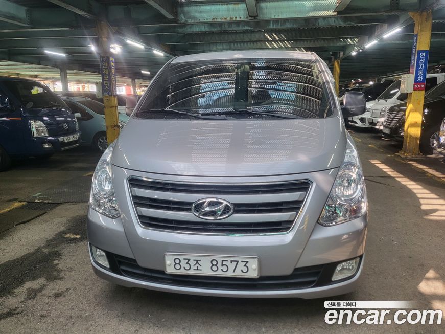 Hyundai Starex 2016