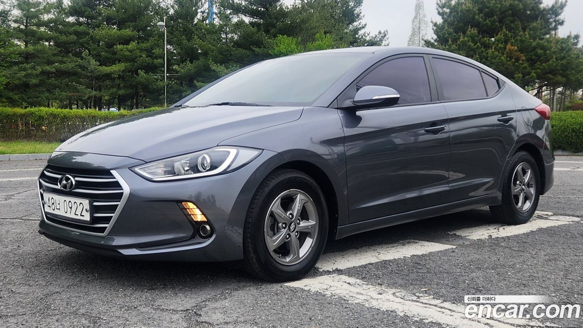 Hyundai AVANTE 2016