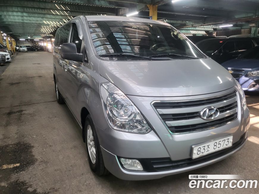 Hyundai Starex 2016