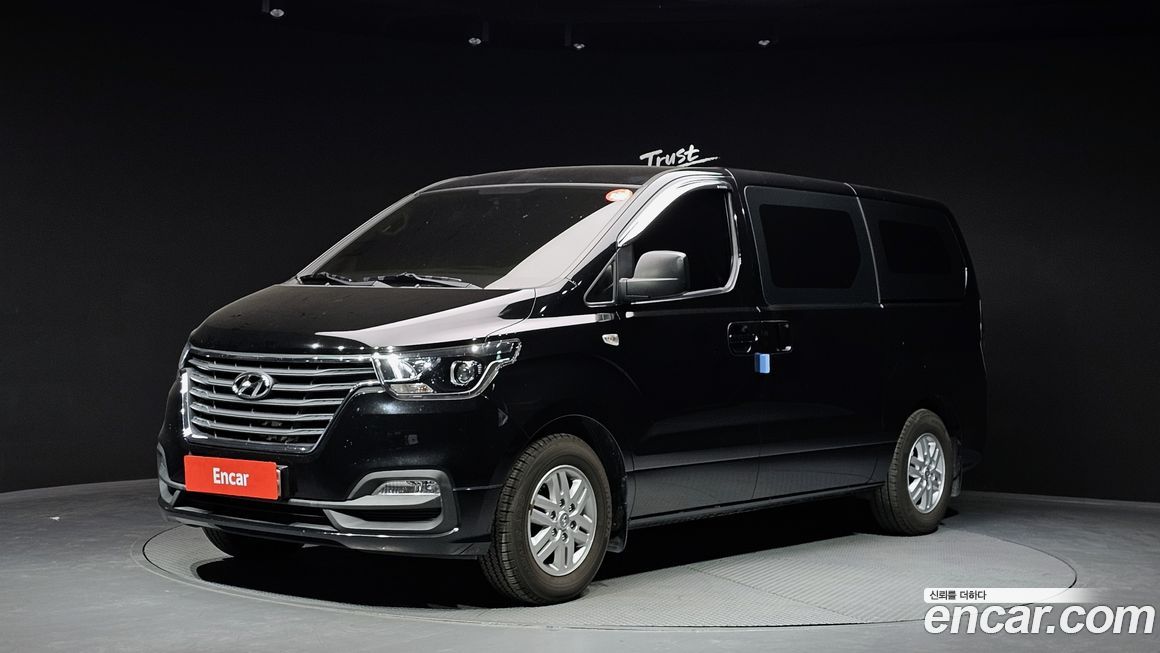 Hyundai Starex 2021