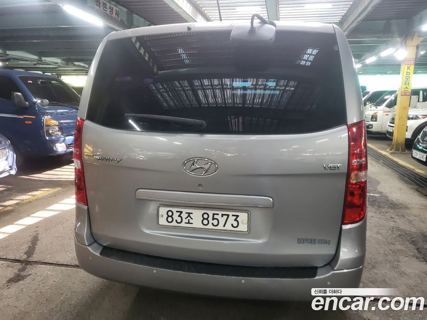 Hyundai Starex 2016