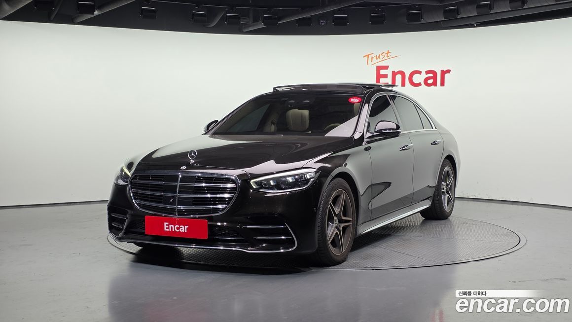 Mercedes-Benz S-Class 2021
