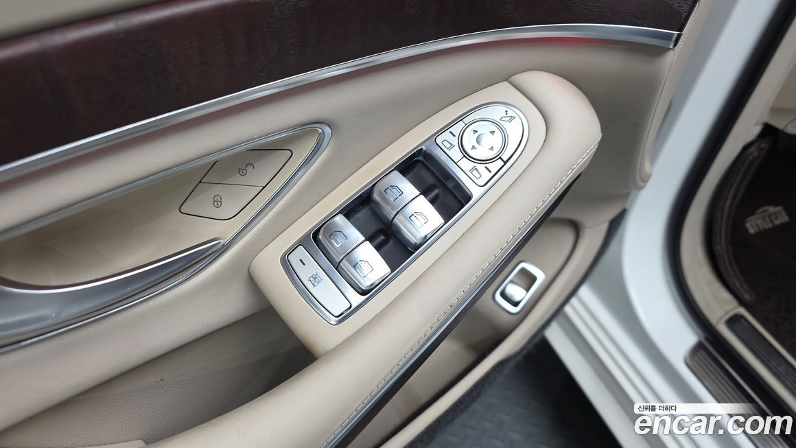 Mercedes-Benz S-Class 2019