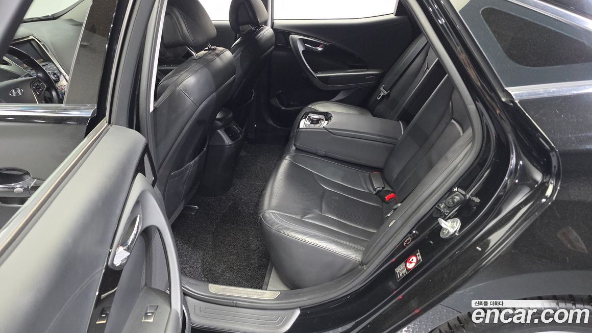 Hyundai Grandeur 2012