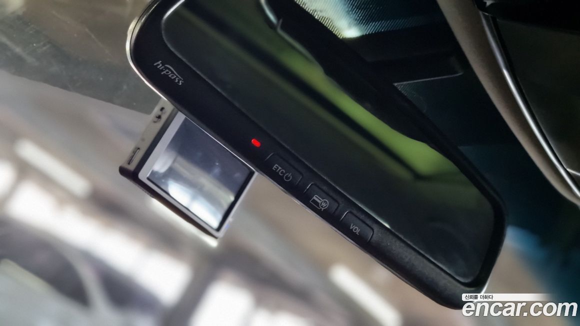 Hyundai Grandeur 2012