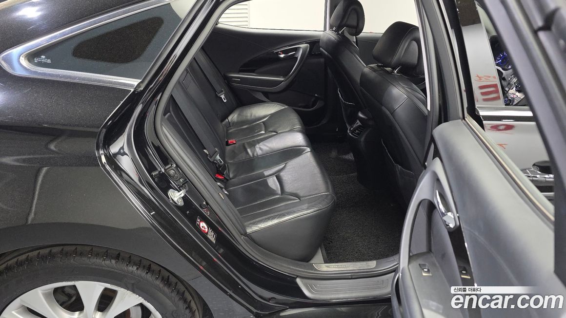 Hyundai Grandeur 2012