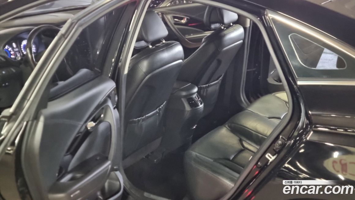 Hyundai Grandeur 2012