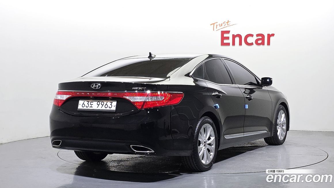 Hyundai Grandeur 2012