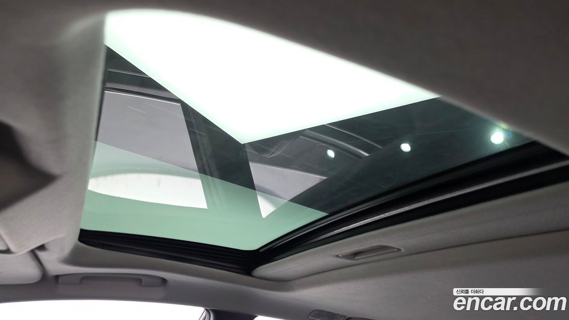 Renault-KoreaSamsung SM7 2011