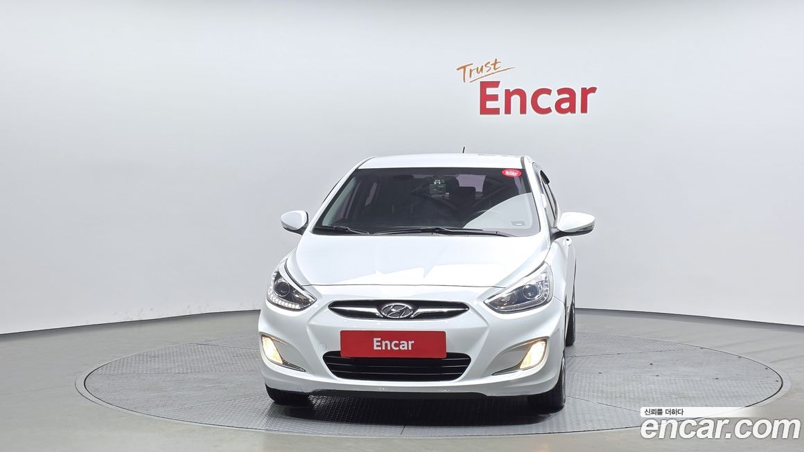 Hyundai Accent 2014