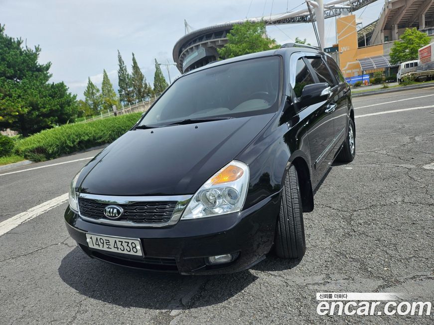 Kia Canival 2013