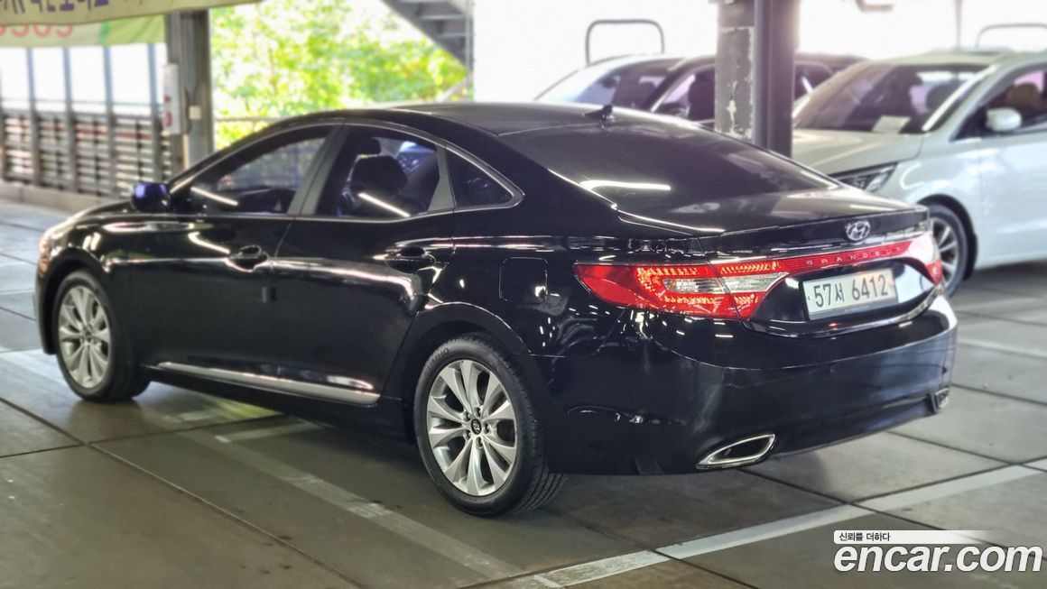 Hyundai Grandeur 2012