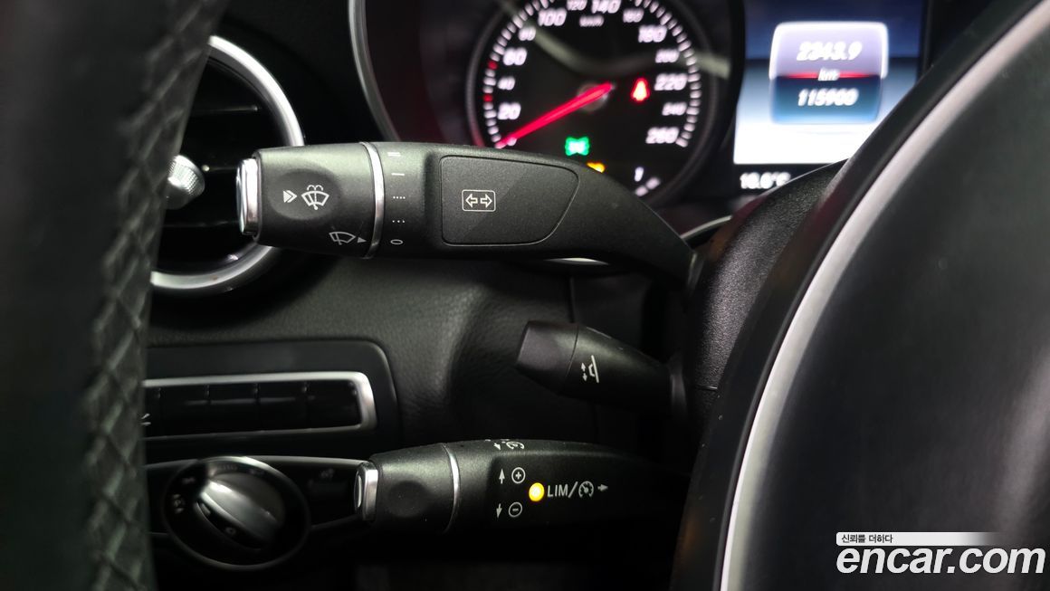 Mercedes-Benz C-Class 2016