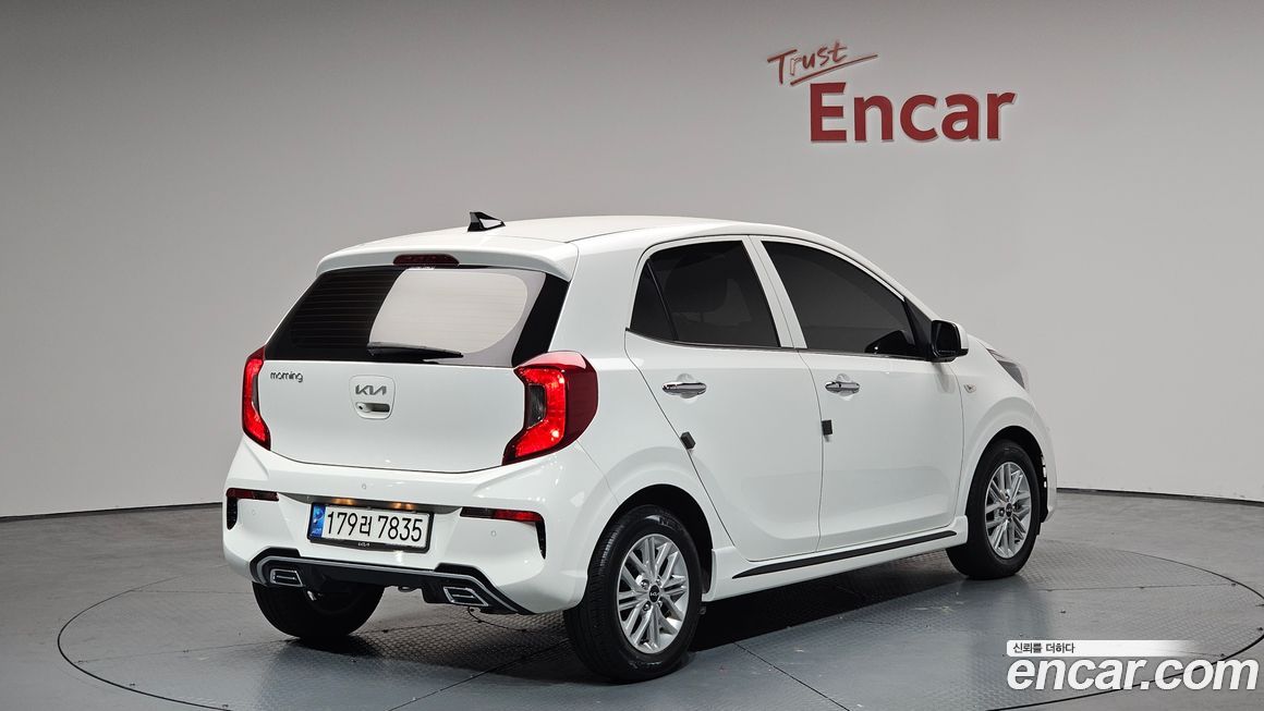 Kia morning 2022