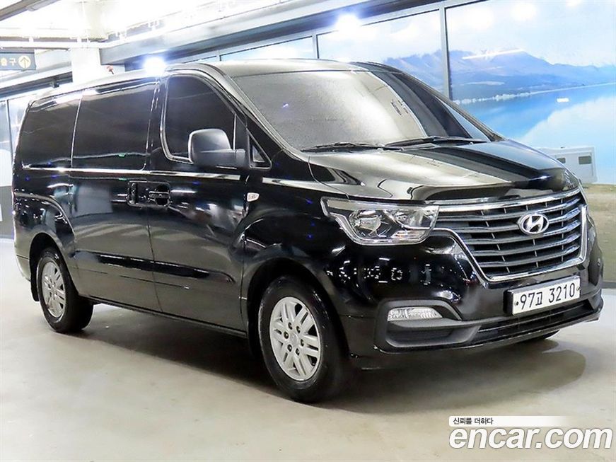 Hyundai Starex 2019