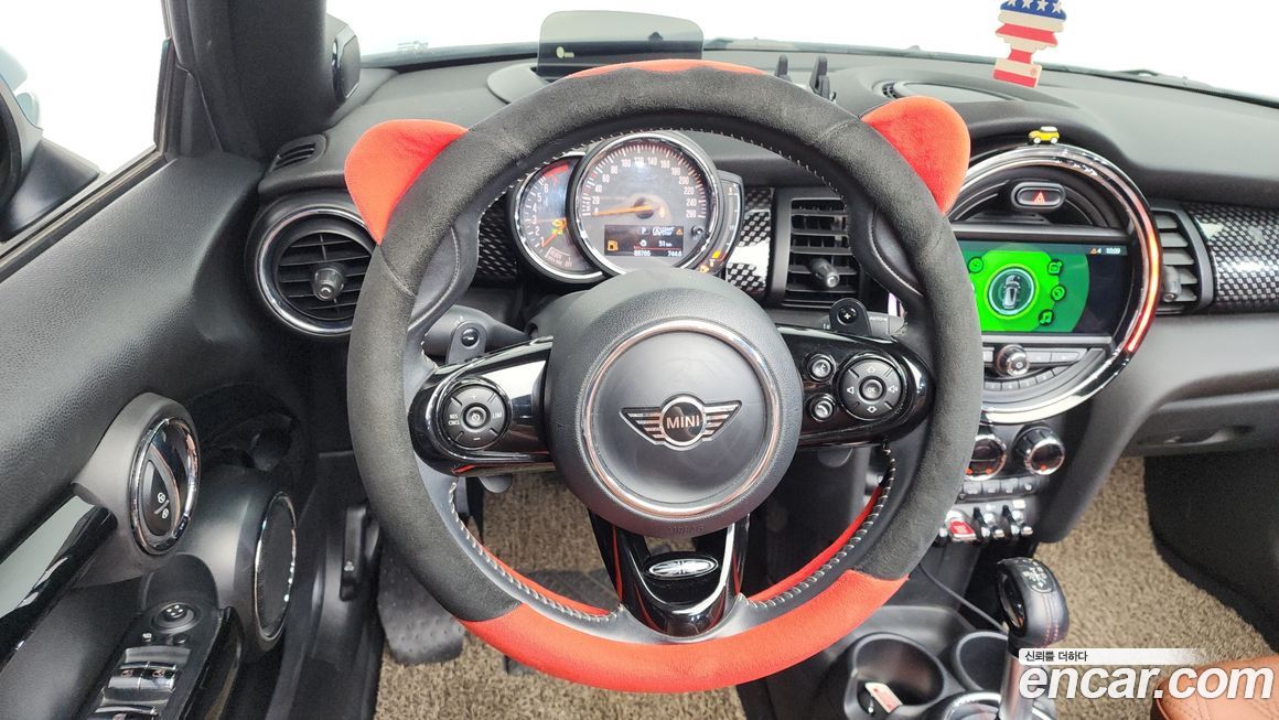 Mini Cooper Convertible 2019