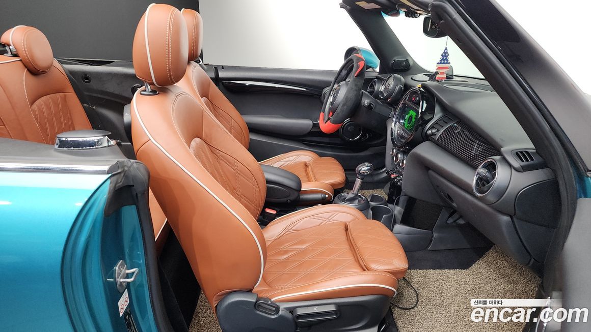 Mini Cooper Convertible 2019